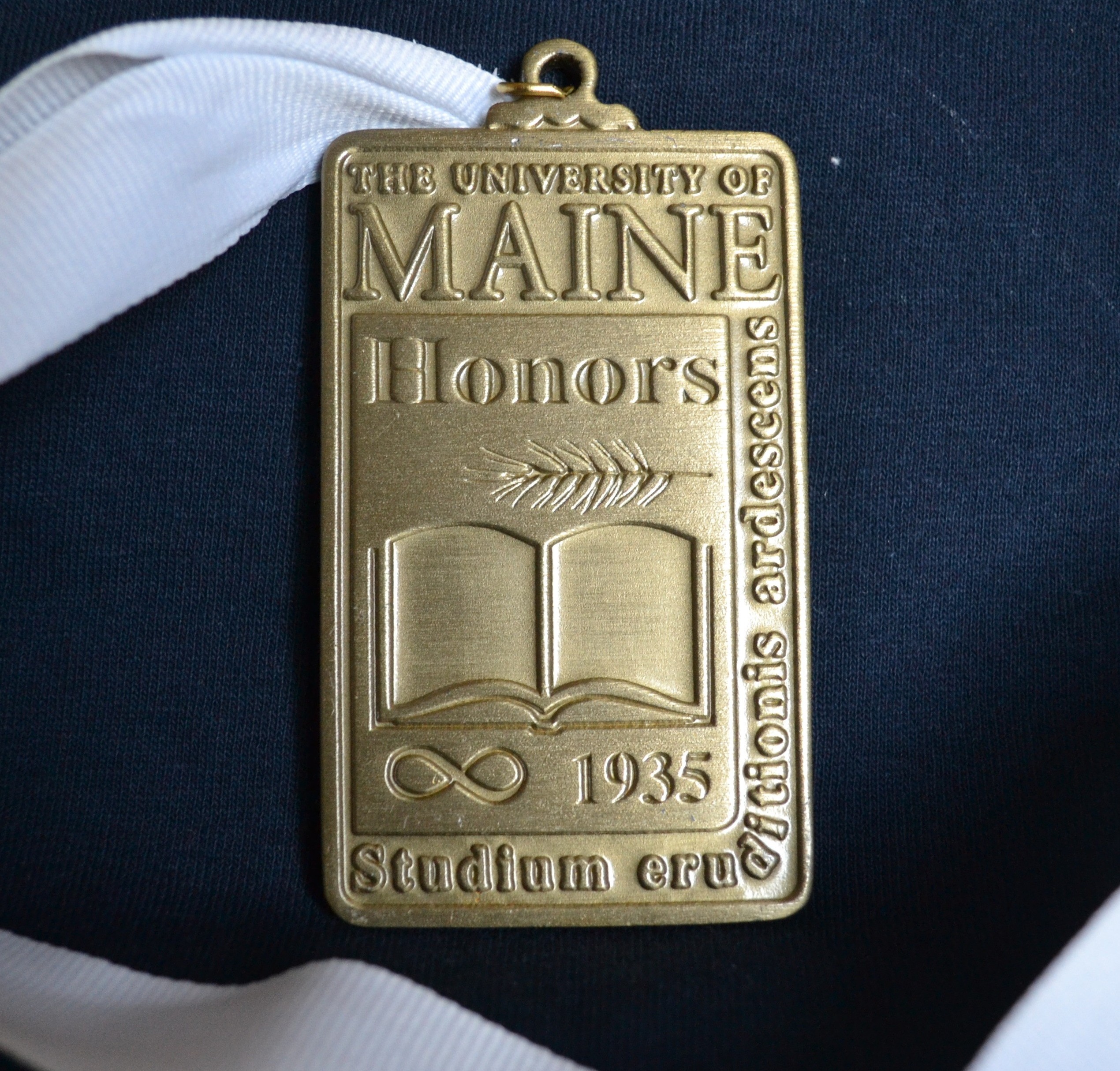 The Honors Medallion