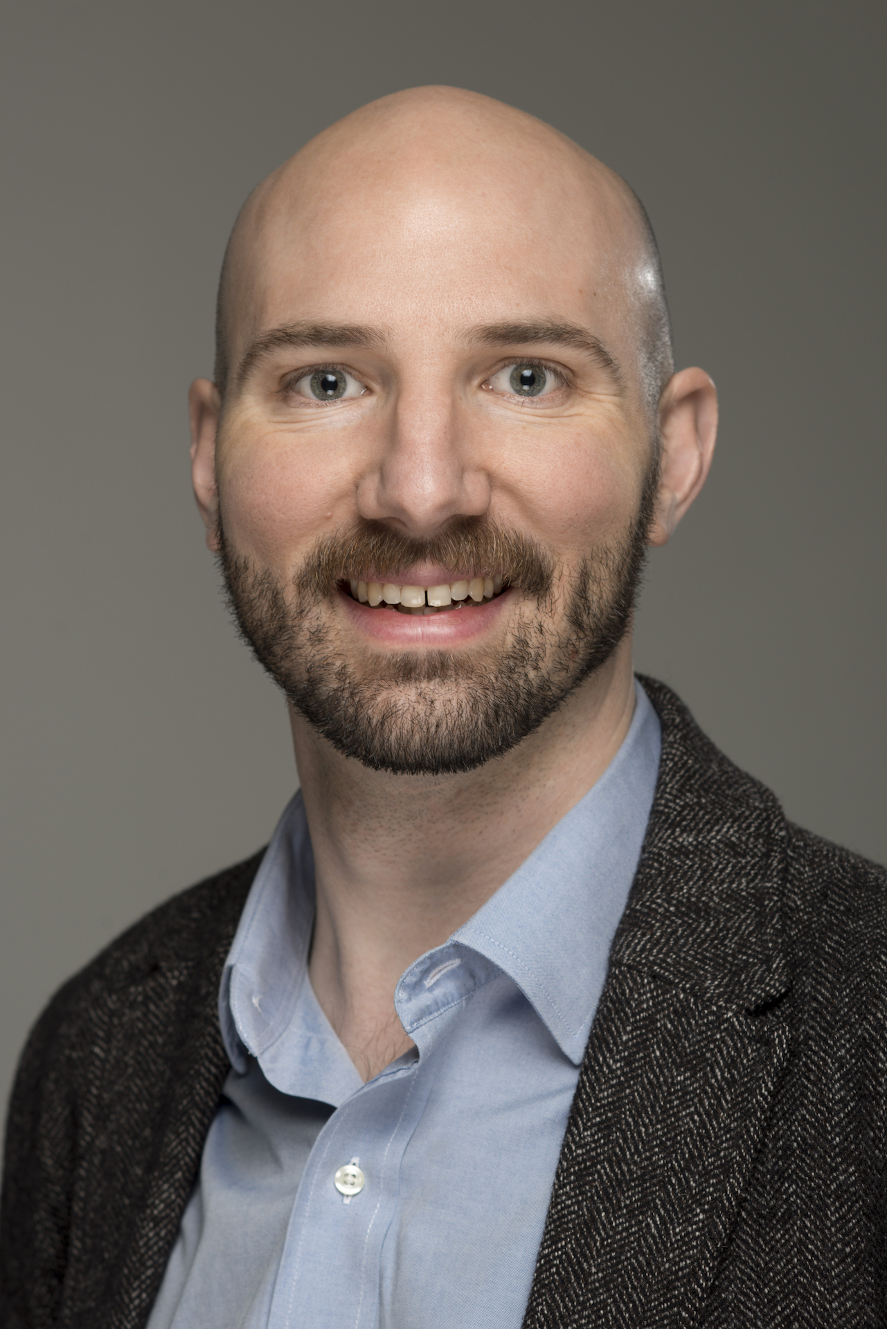 Zachary Ludington headshot
